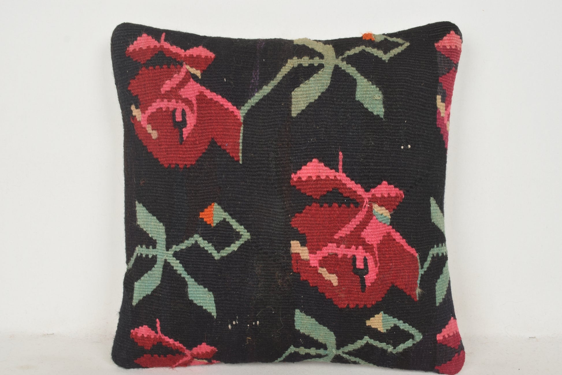 Floral Pink Rose Orient Kilim Rug Pillow C00564 18x18 " - 45x45 cm.