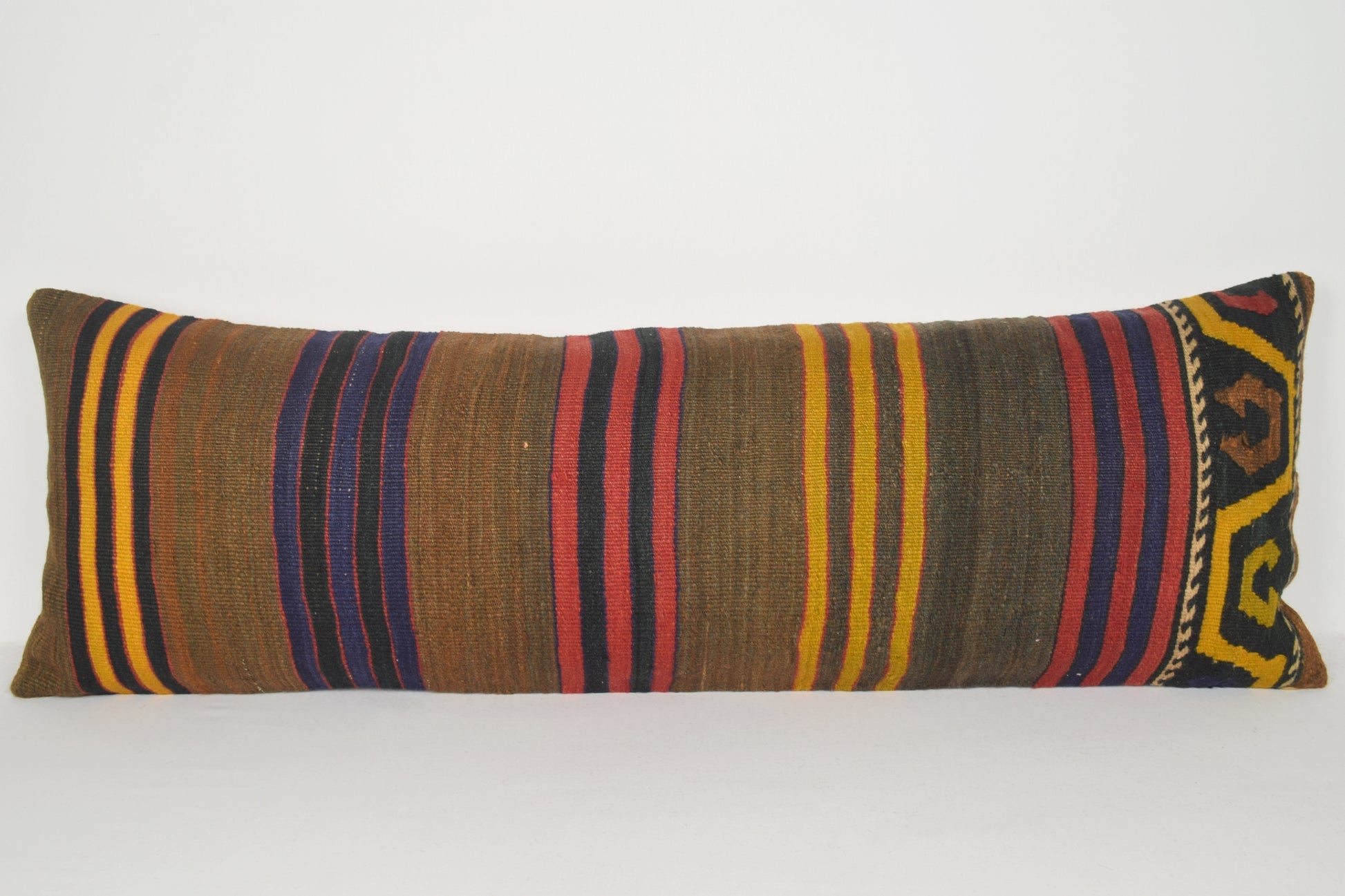eBay Kilim Rug Runner Pillow I00072 Lumbar Artist Tradition Aztec Model