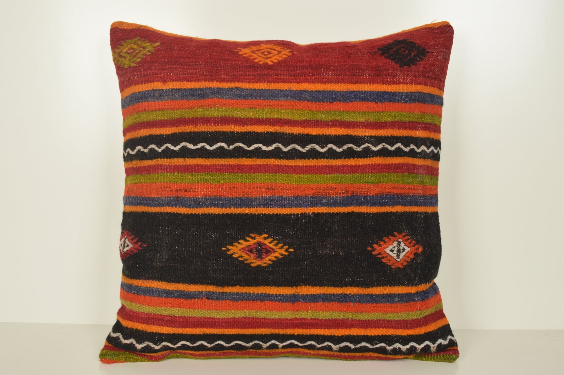 Turkish Delight Pillow A00878 Knitting pillow cover 24x24 Natural decorative pillows 24x24