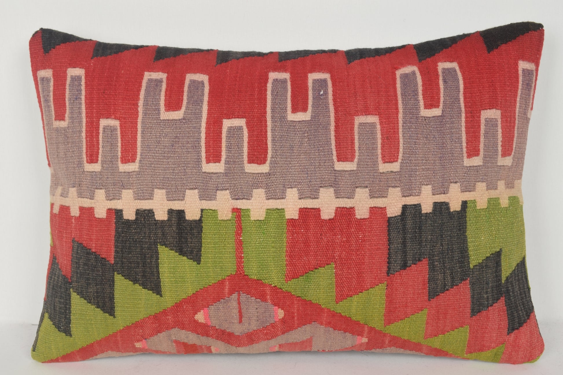 Large Turkish Cushions E00386 Lumbar Lifestyle Model Fine Embroidery