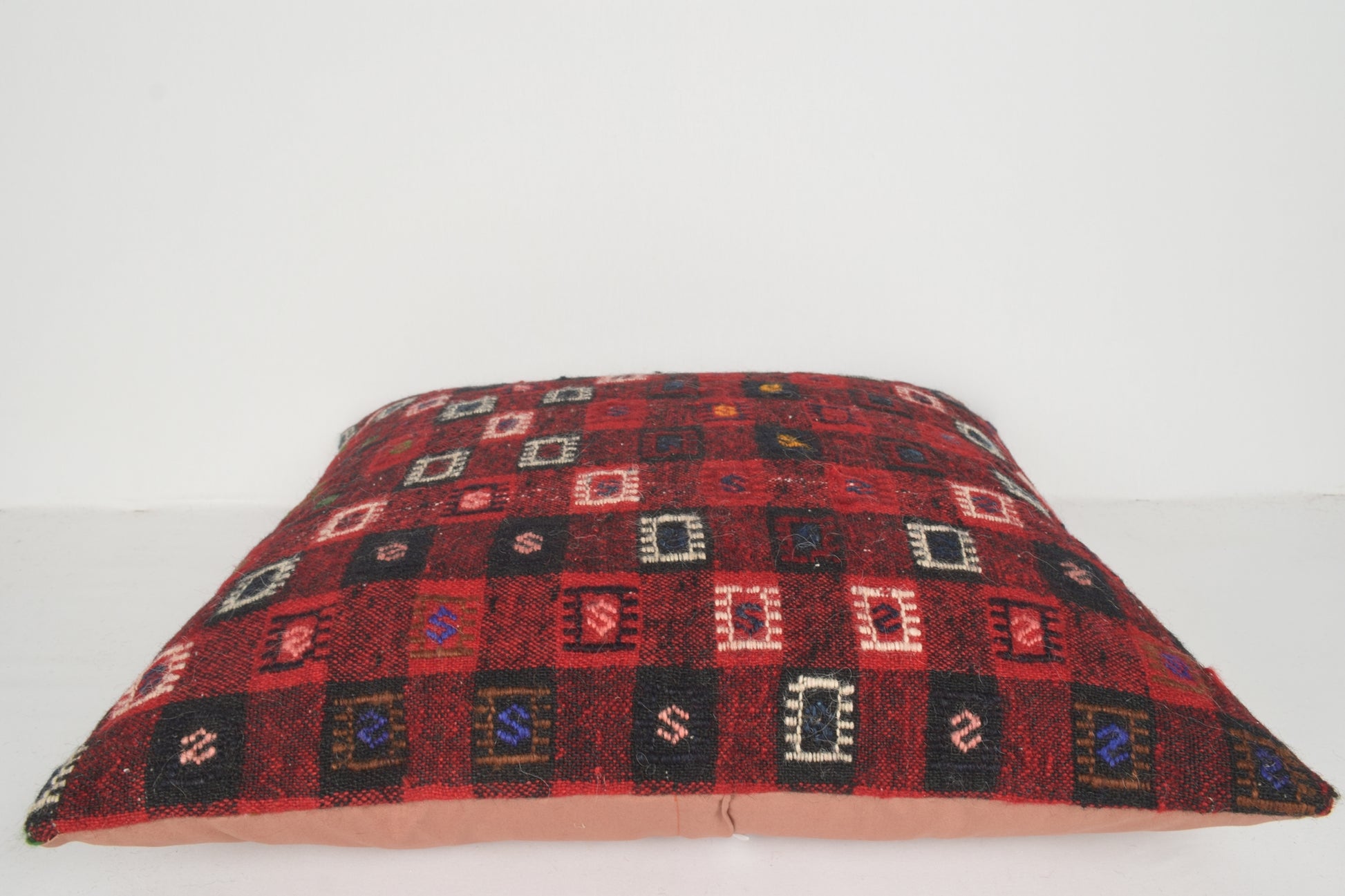 Turkish Corners on Cushions A00792 Cotton decorative pillows 24x24
