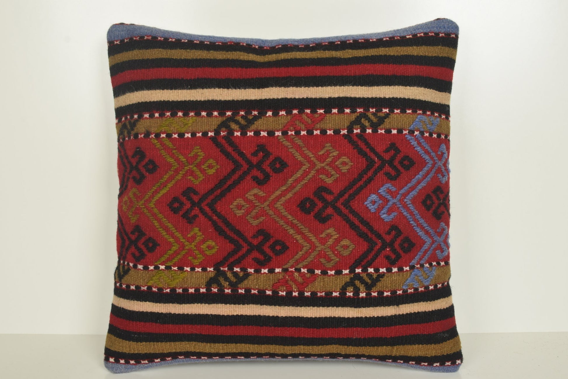 Turkish Rugs Los Angeles Pillow B01717 20x20 Tropical Furnishing
