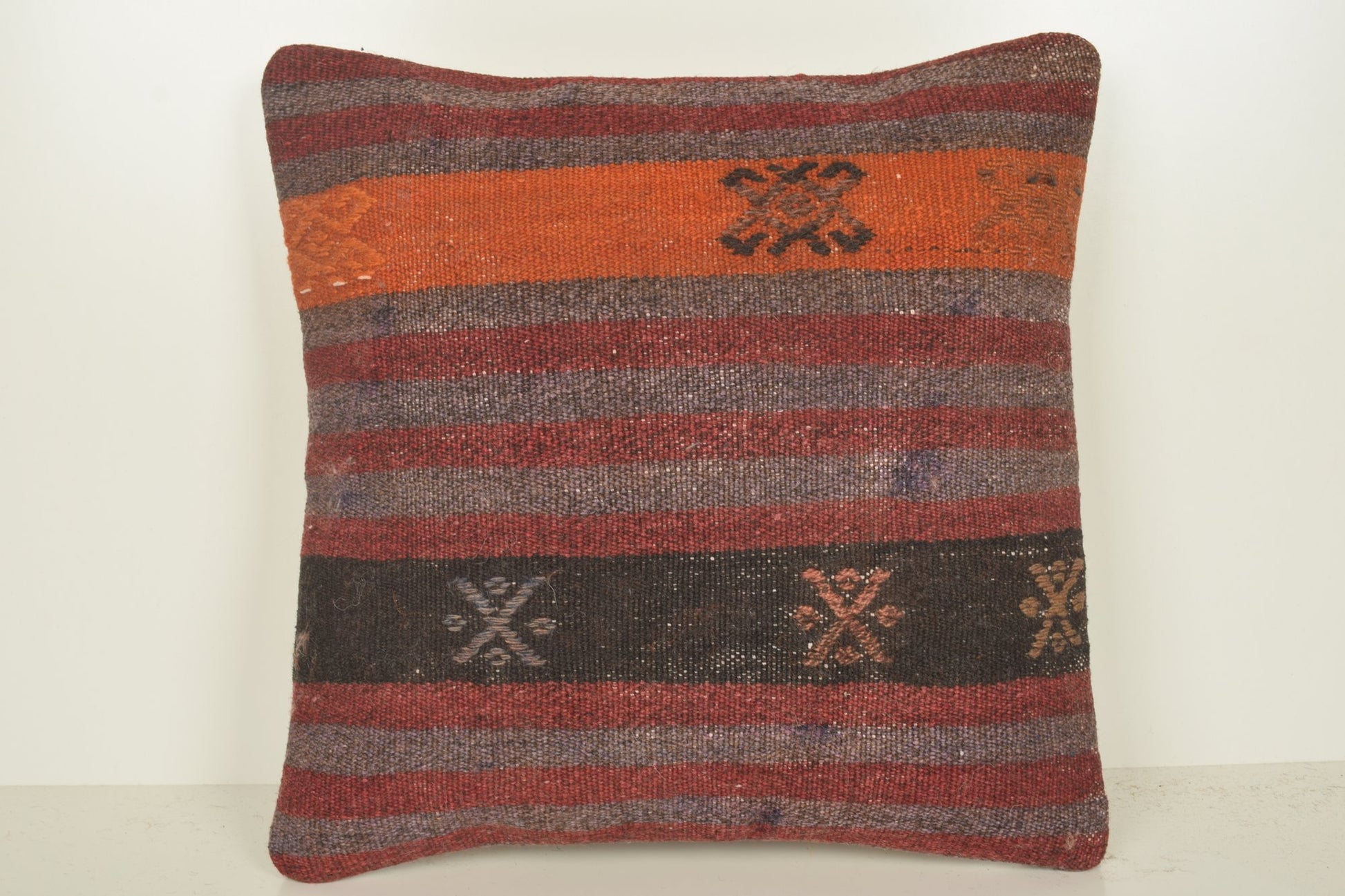 Turkish Corner Cushion C01352 18x18 Knotted Folk art Hand knot